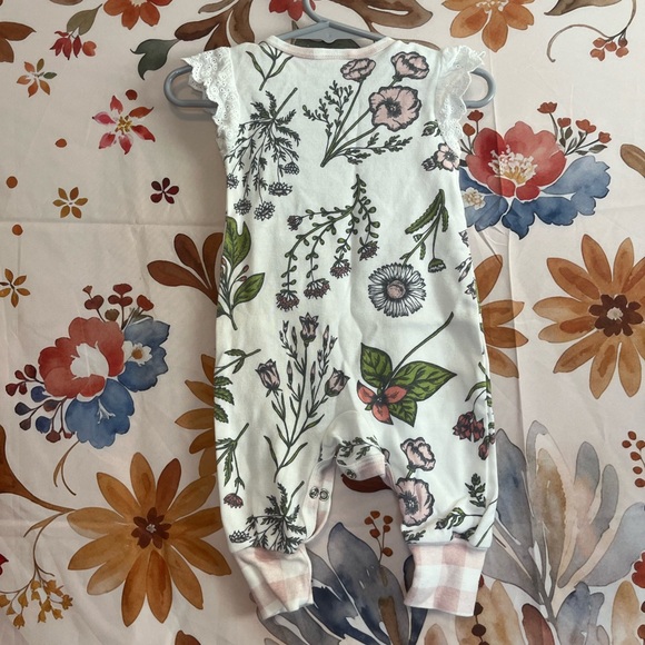 GUC $34 Tesa Babe 3-6M Girly Baby Infant Short Sleeve Floral Sleeper One Piece - Picture 9 of 9